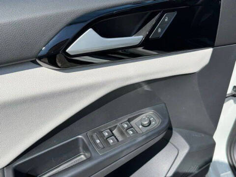 2025 Volkswagen Taos S 4Motion