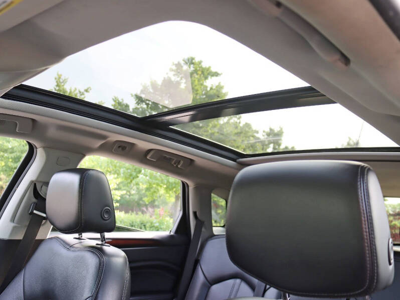 2014 Cadillac SRX Performance Collection