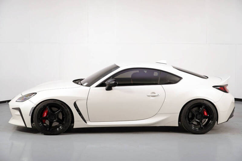 2024 Toyota GR86 Premium