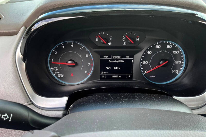 2021 Chevrolet Traverse LT Cloth