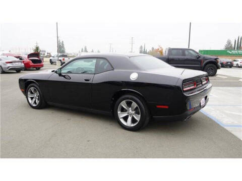 2016 Dodge Challenger SXT