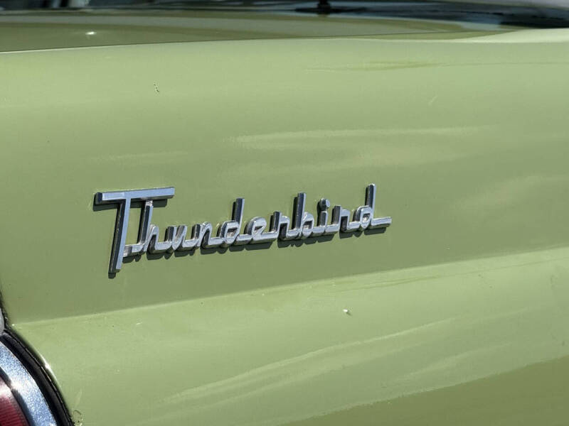 1956 Ford Thunderbird