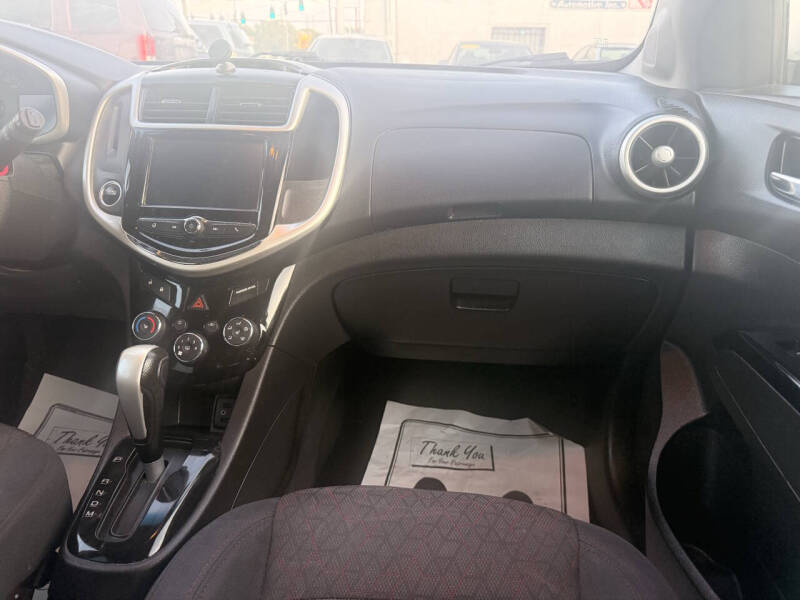 2017 Chevrolet Sonic LT Auto