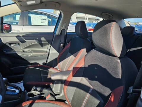 2025 Nissan Versa SR