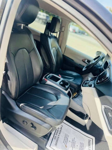 2018 Chrysler Pacifica Touring L Plus