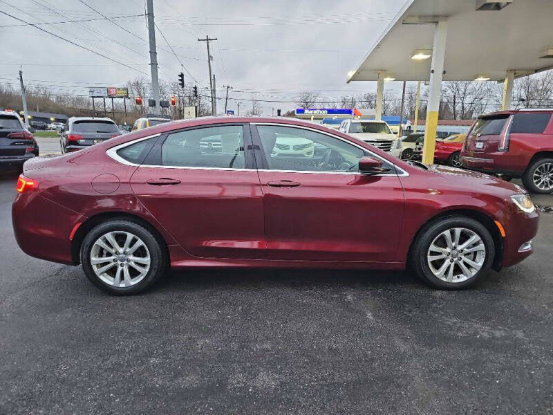 2015 Chrysler 200 Limited