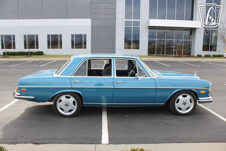 1973 Mercedes-Benz 280-Class