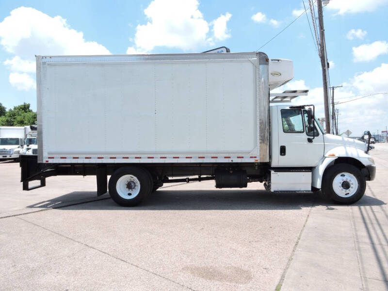 2017 International DuraStar 4300