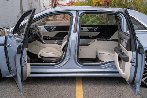 2020 Lincoln Continental Black Label