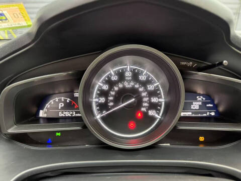 2017 Mazda MAZDA3 Touring