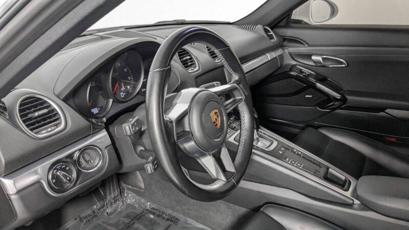 2018 Porsche 718 Cayman