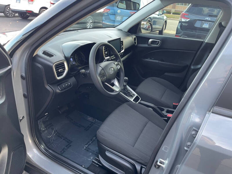 2021 Hyundai Venue SE