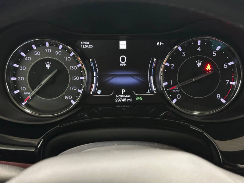 2022 Maserati Quattroporte Modena Q4