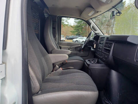 2024 GMC Savana 2500