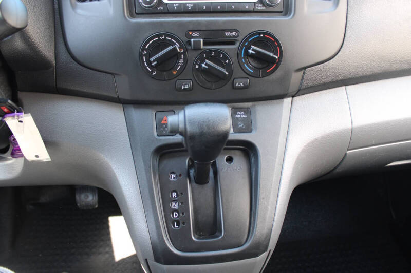 2018 Nissan NV200