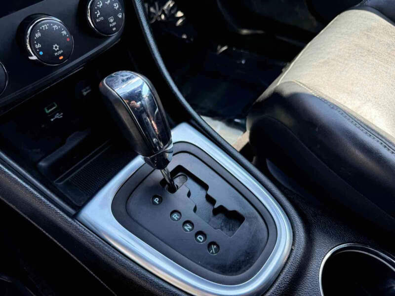 2013 Chrysler 200 Limited