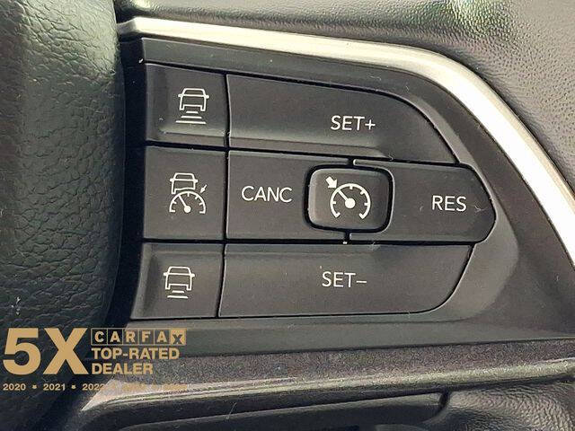 2022 Jeep Grand Cherokee L Laredo