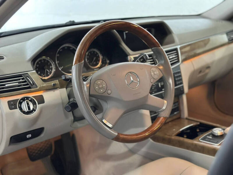 2011 Mercedes-Benz E-Class