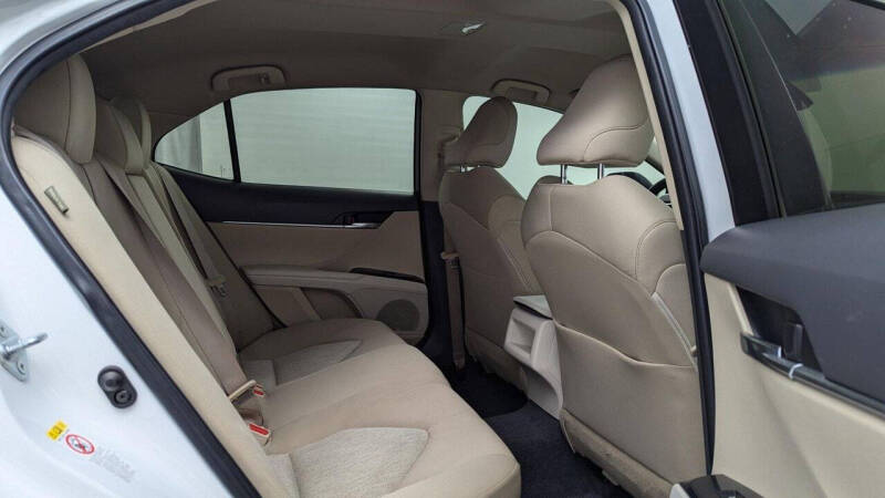 2018 Toyota Camry LE