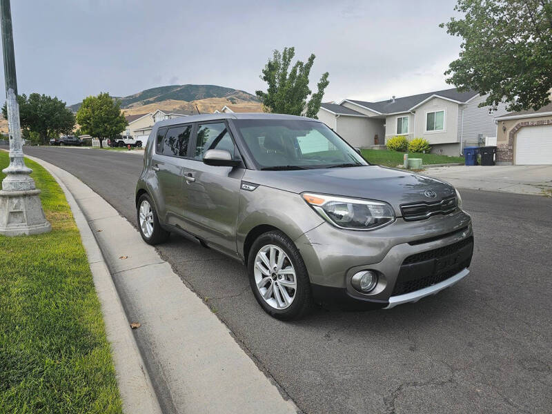 2018 Kia Soul +