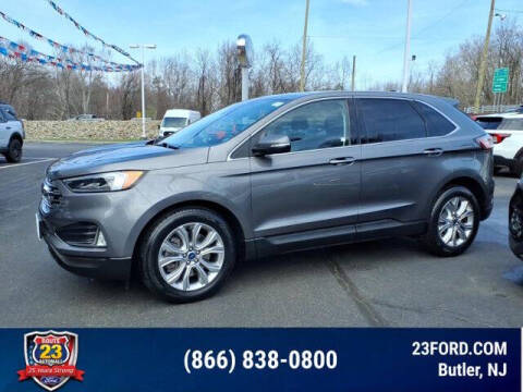 2022 Ford Edge Titanium