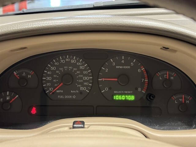 2003 Ford Mustang