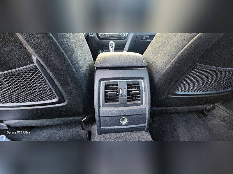 2016 BMW 3 Series 320i