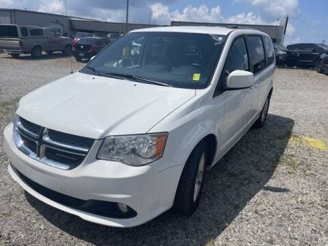 2018 Dodge Grand Caravan for sale at BILLY HOWELL FORD LINCOLN in Cumming GA
