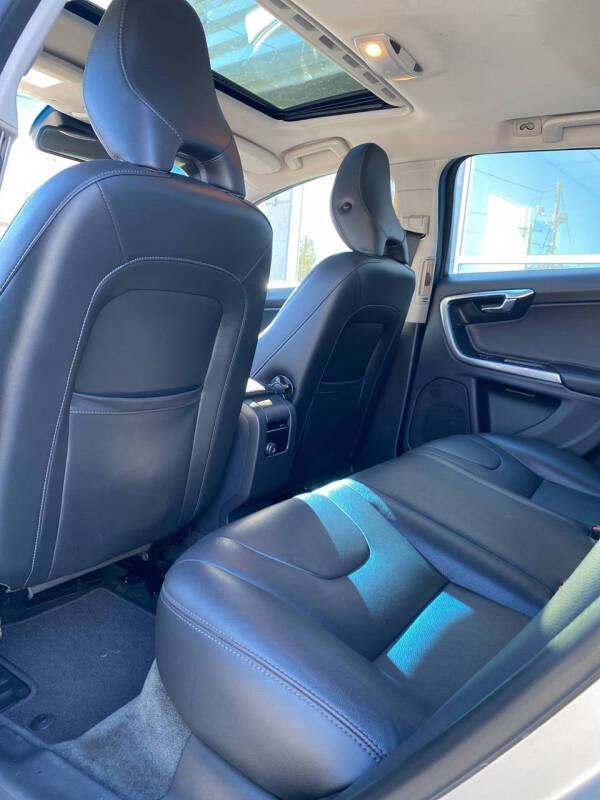 2015 Volvo V60 T5 Premier