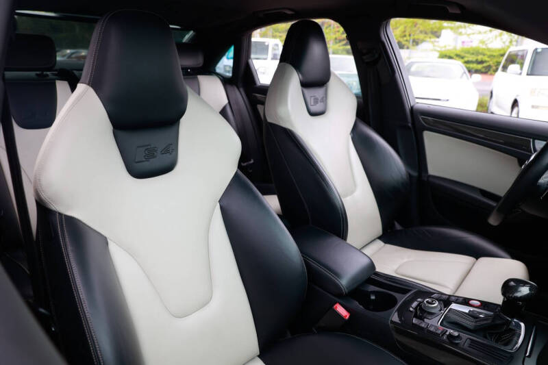 2010 Audi S4 3.0T quattro Prestige