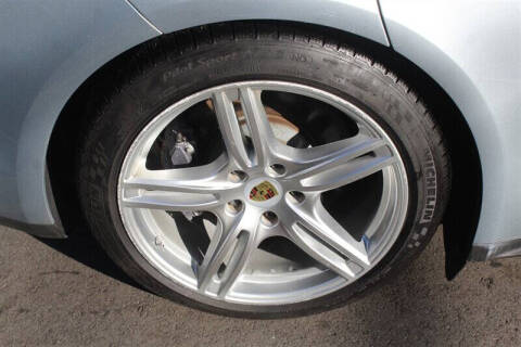 2018 Porsche Panamera 4 E-Hybrid