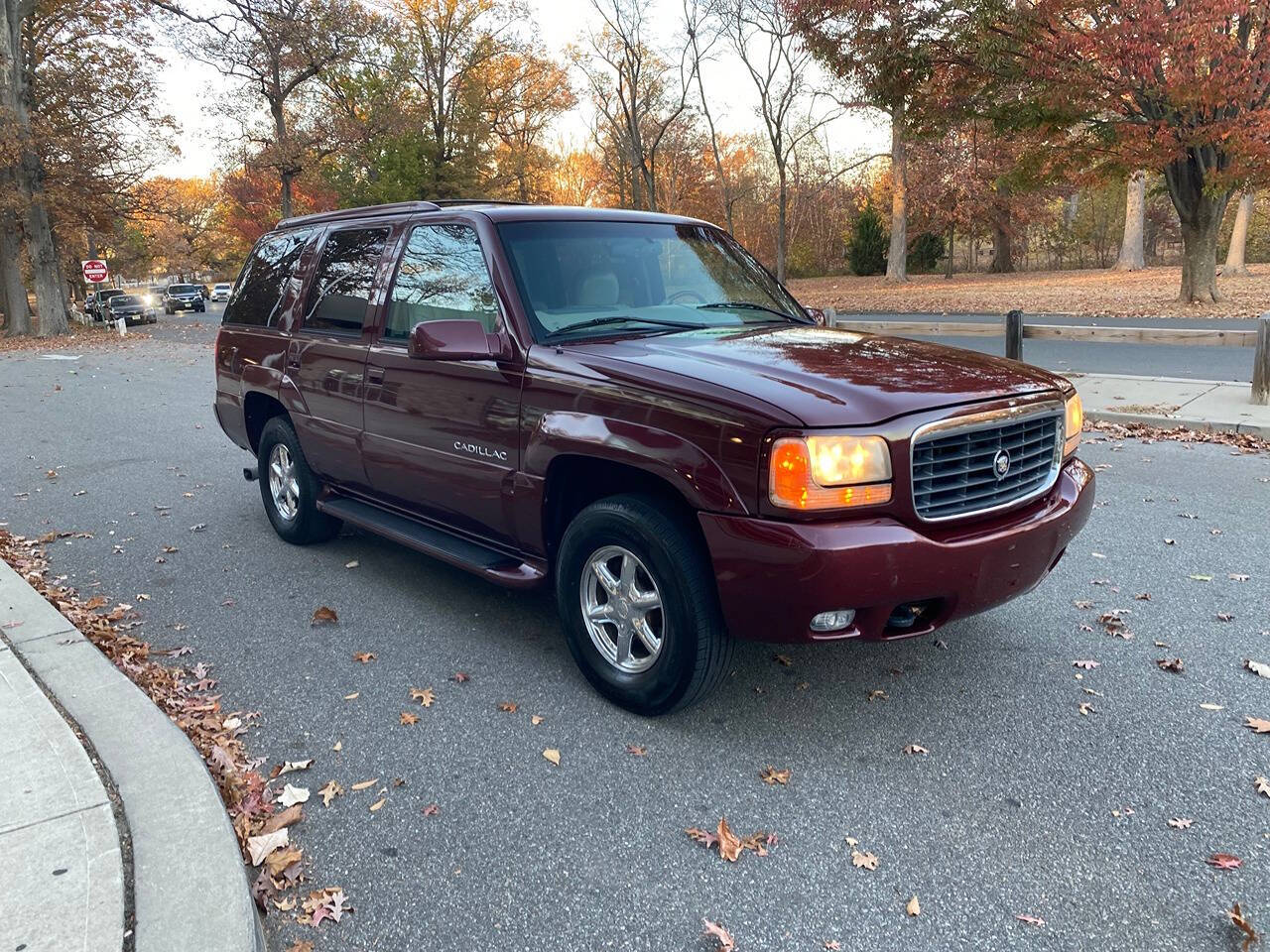 1999 Cadillac Escalade for sale at Vintage Motors USA in Roselle, NJ