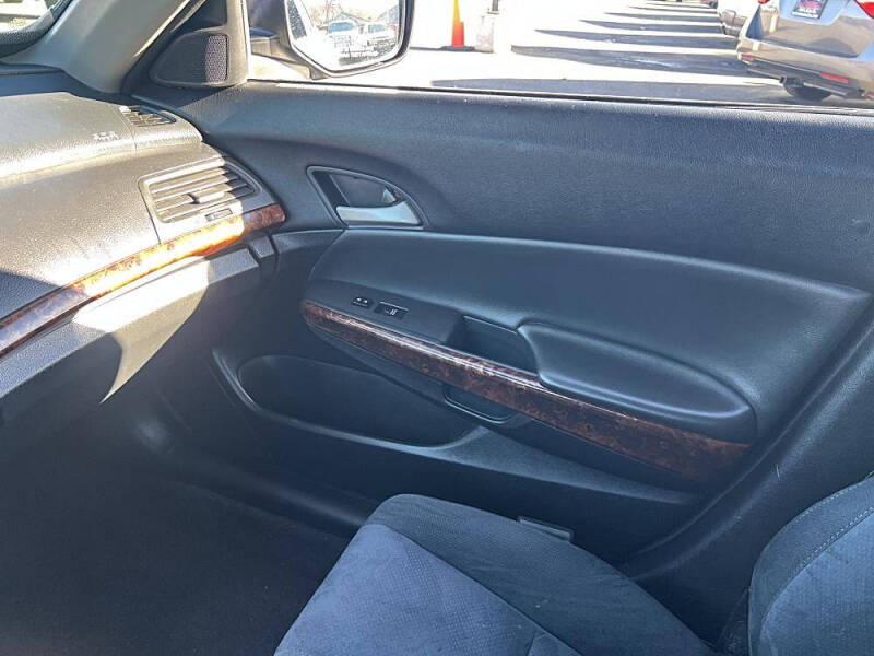 2012 Honda Crosstour EX V6