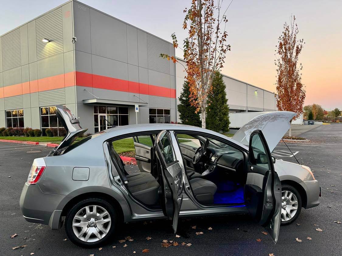 2011 Nissan Sentra for sale at MISHA MASTER MOTORZ LLC in Portland, OR