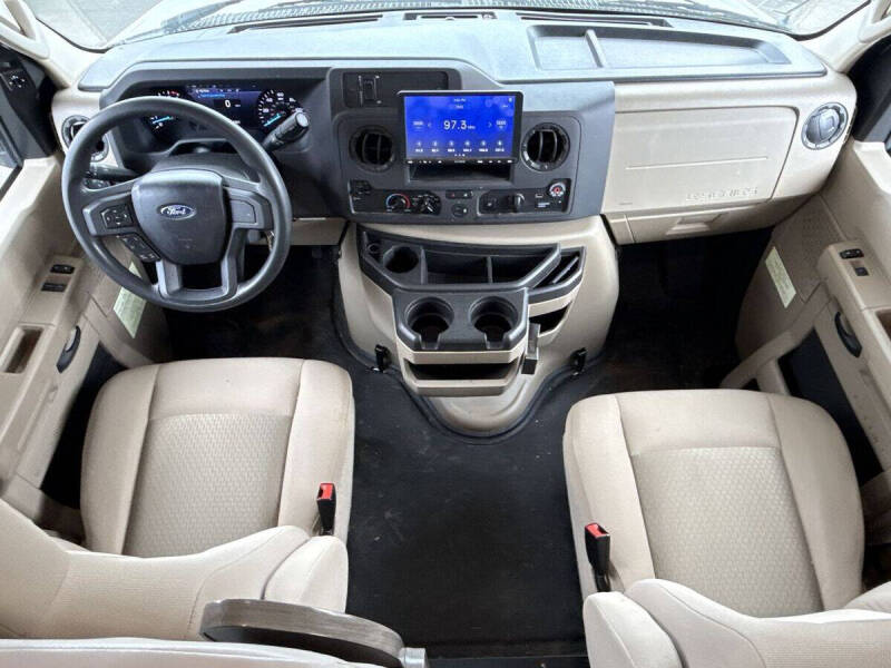 2021 Ford E-Series