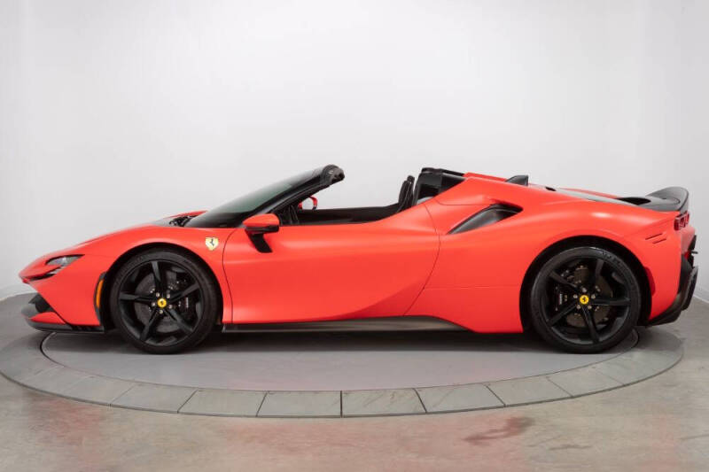 2022 Ferrari SF90 Spider