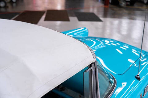 1956 Ford Thunderbird