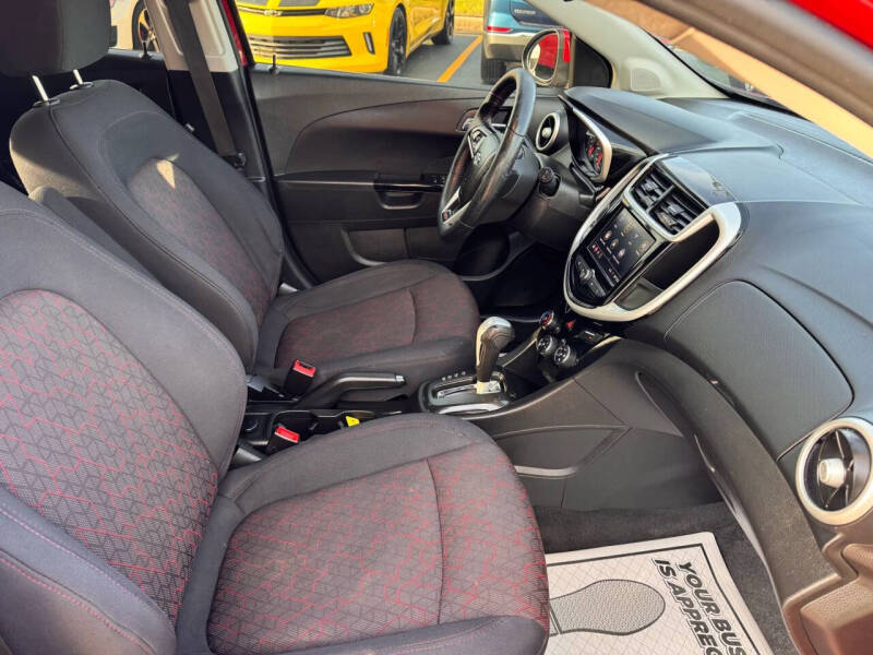 2020 Chevrolet Sonic LT