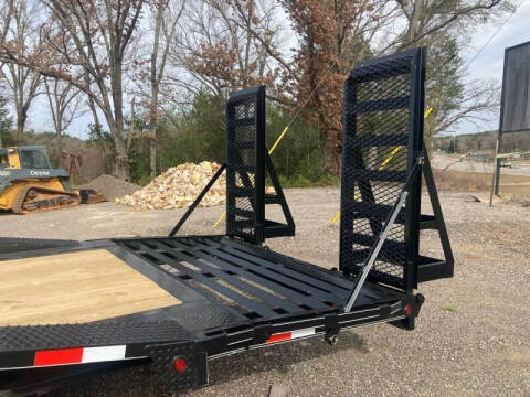 2023 Double A Trailers GN 102 x28 (24+4)