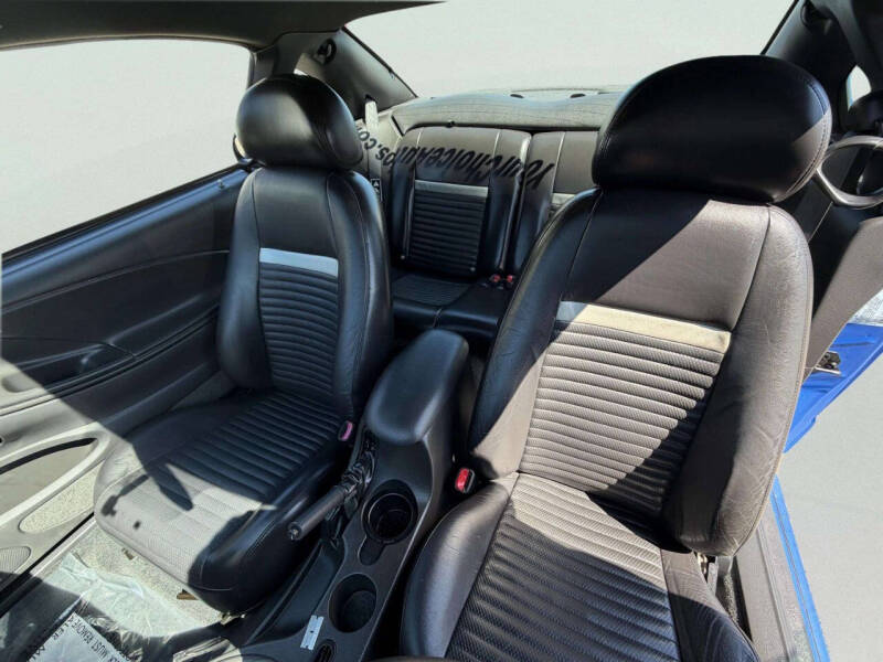 2003 Ford Mustang Mach 1 Premium