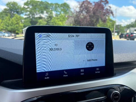 2020 Ford Escape SE