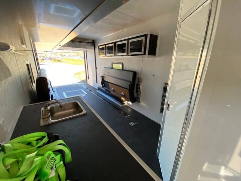 2023 Vintage Trailer  OL826-PS BATH