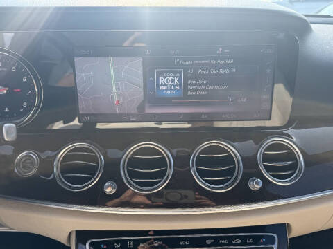 2019 Mercedes-Benz E-Class E 300