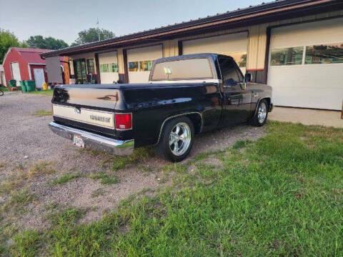 1987 Chevrolet Silverado 1500 SS Classic