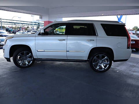 2015 Cadillac Escalade Premium