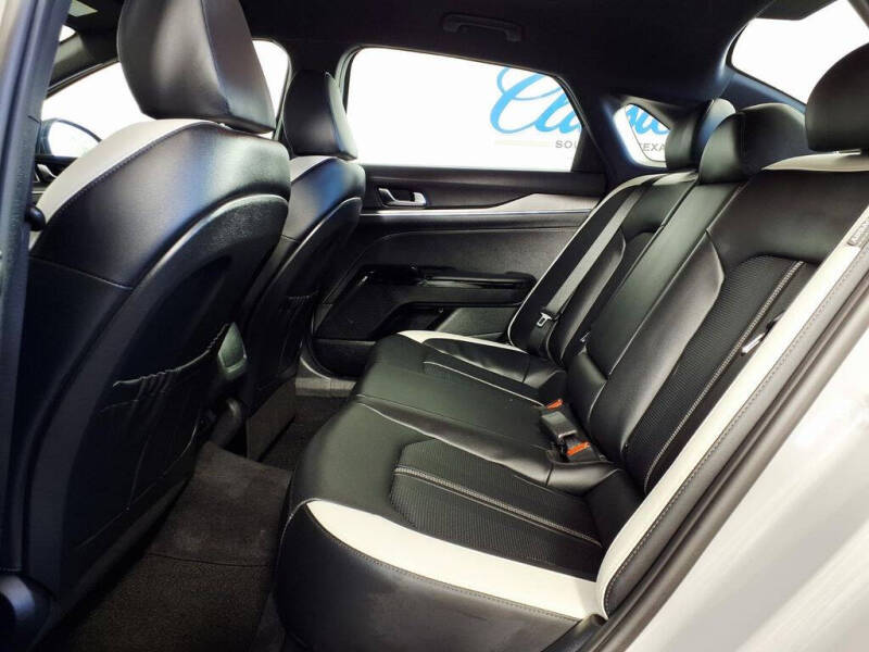 2025 Kia K5