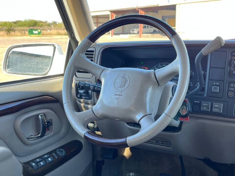 2000 Cadillac Escalade