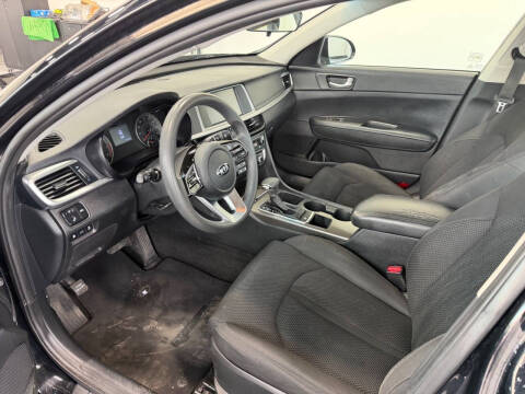 2019 Kia Optima LX