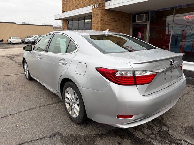 2014 Lexus ES 300h