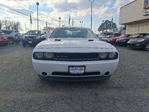 2014 Dodge Challenger SXT